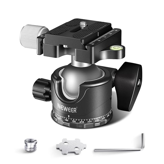 NEEWER GM36 low-profile ball head with its Arca plate and panning scale
